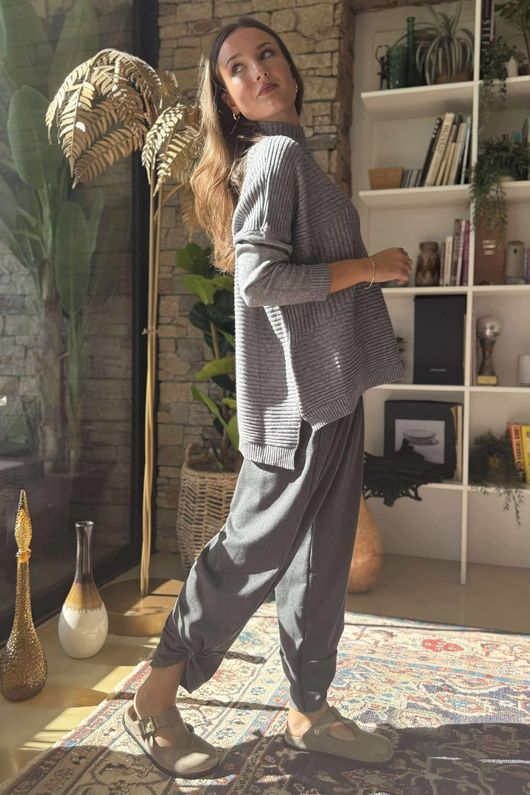  Conrad Turtle Ribby Knit Top Grey Marl 
